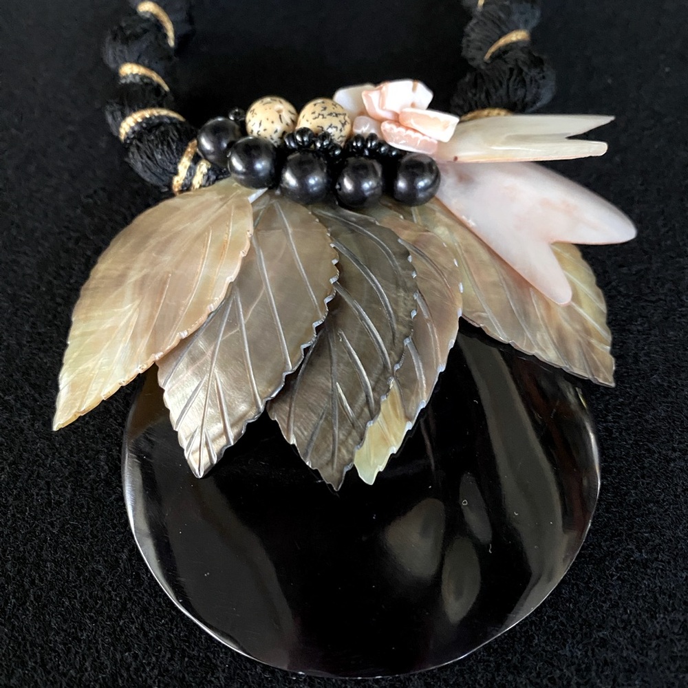 Mother of Pearl necklace, earrings & bracelet